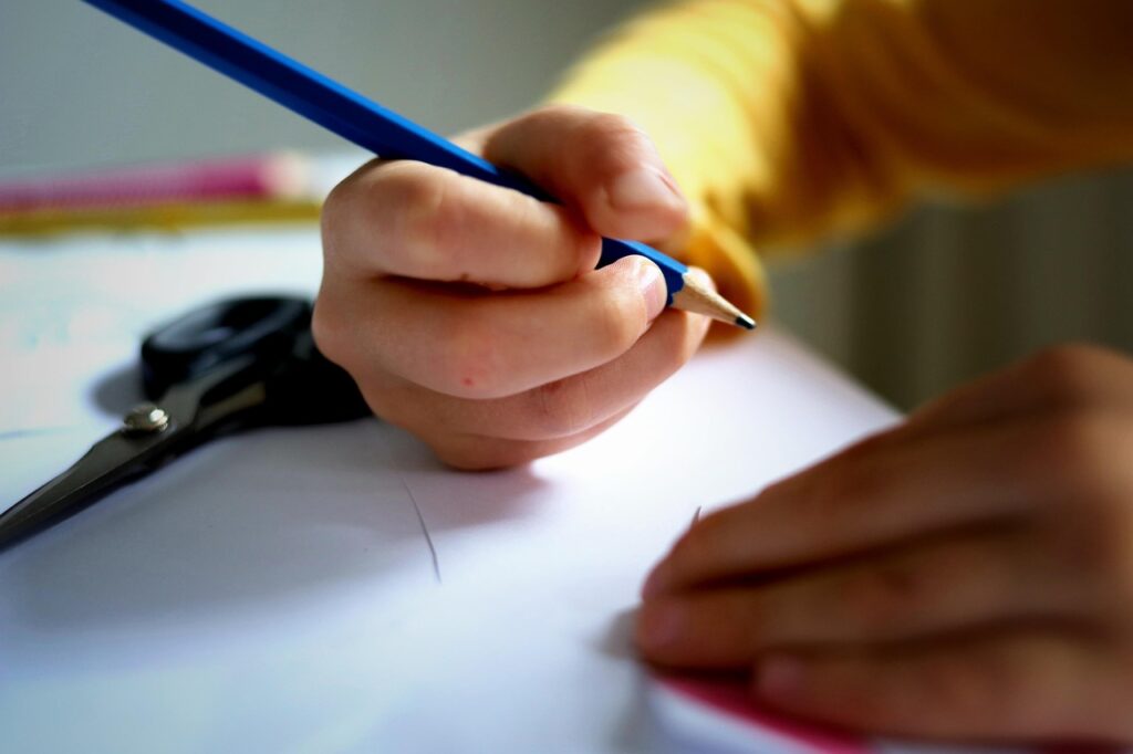 ASDの学校での適応に関する相談はどこにすれば良い？