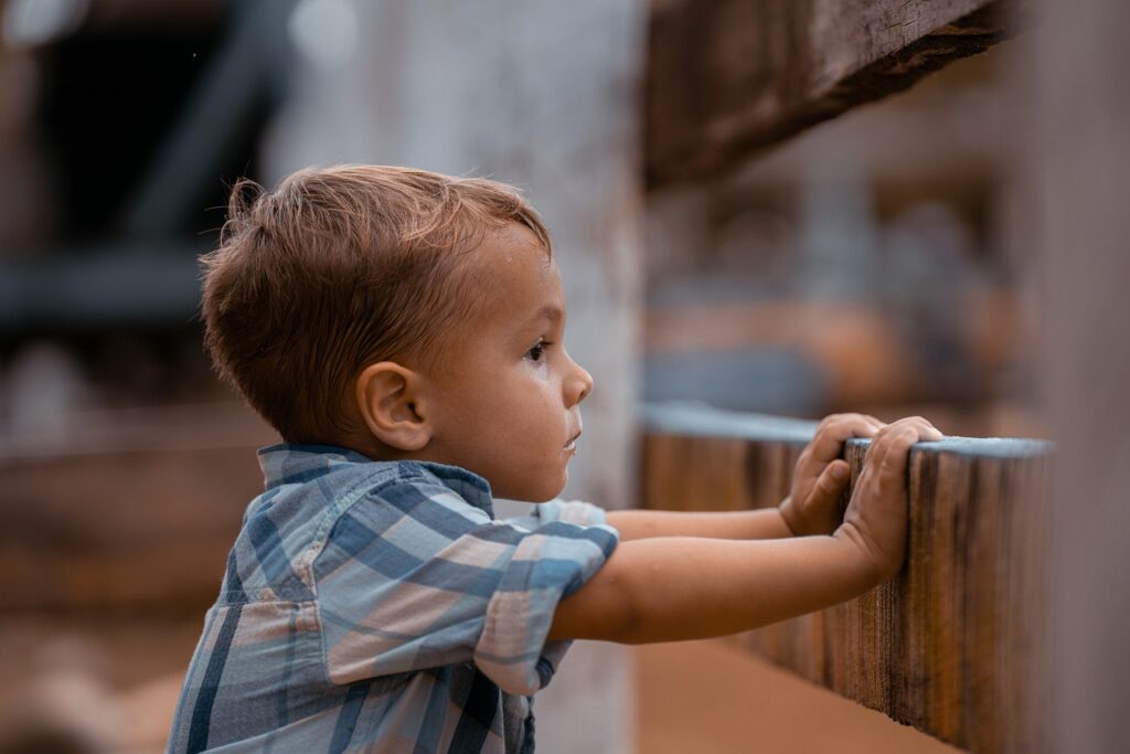 ASDの子供の行動を理解するためのチェックリストは？