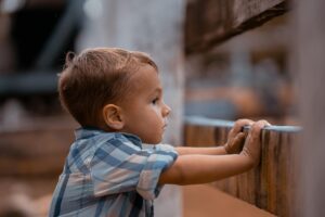 ASDの子供の行動を理解するためのチェックリストは？